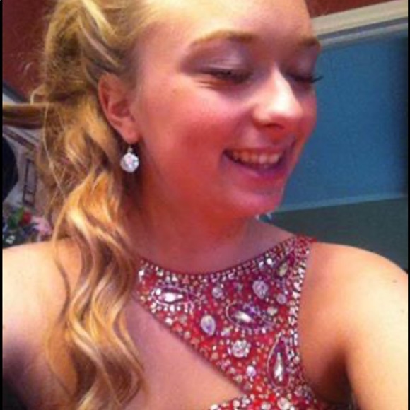 Prom Dress - Picture 4 of 4